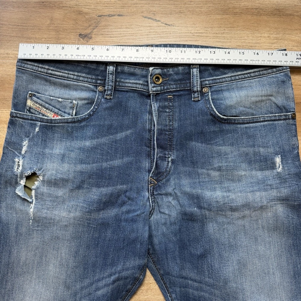 Diesel Buster Jeans Men 36x32 Blue Slim Tapered Stretch Dark Wash Thrashed 0833F - Picture 12 of 16